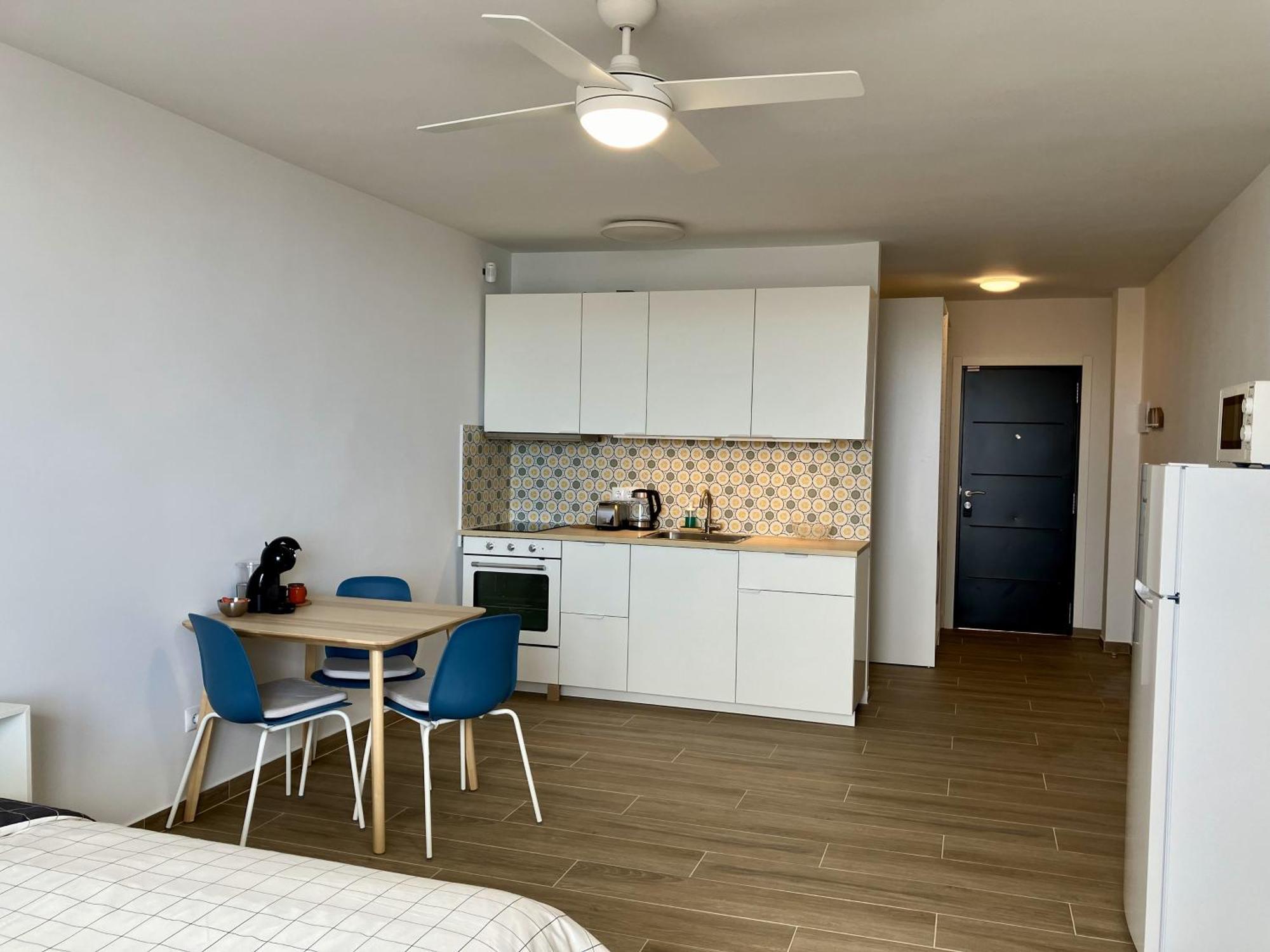 Costa Adeje - Modern Apartment With Terrace Views Of Ocean & Sunset Zewnętrze zdjęcie