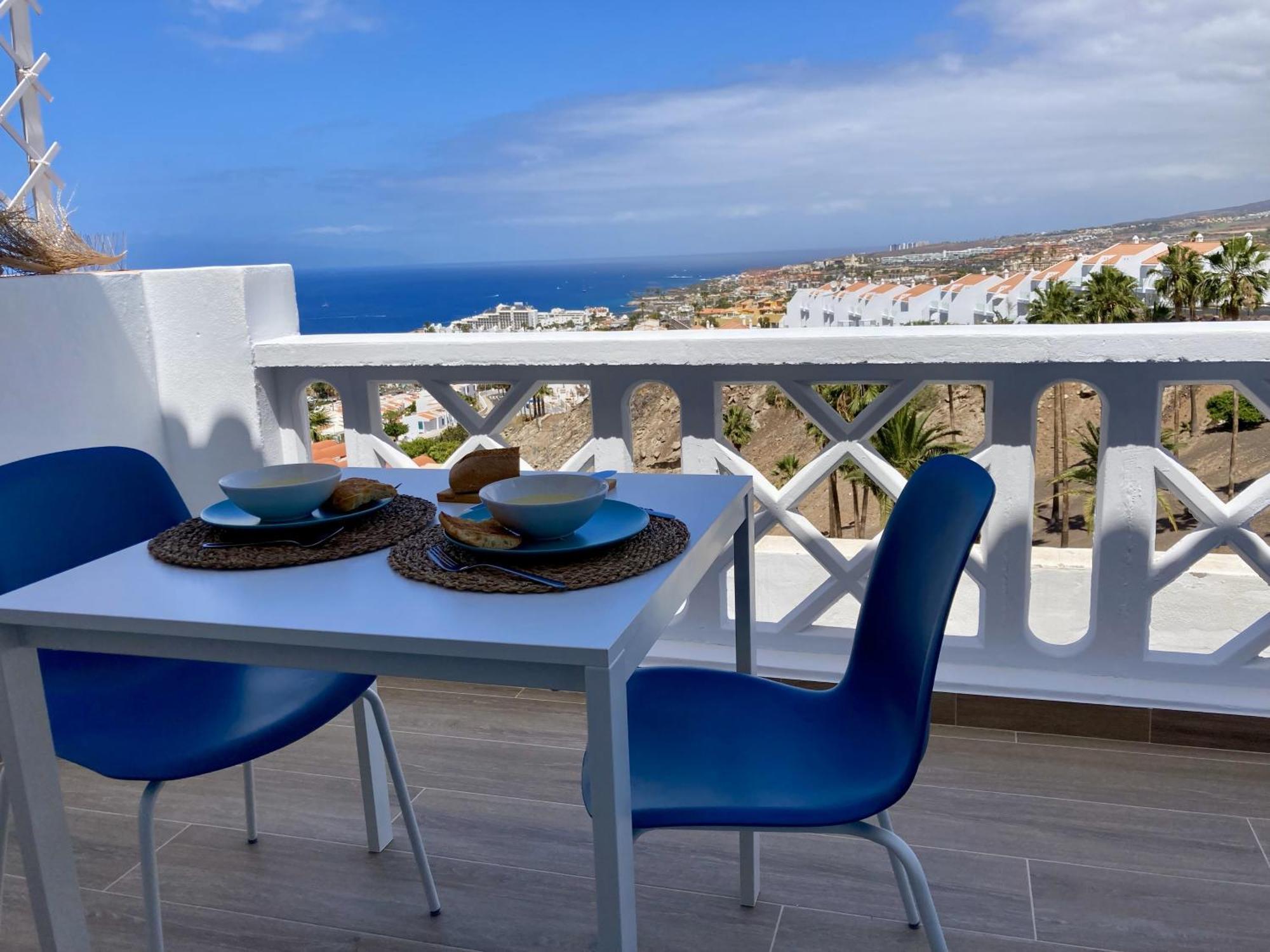 Costa Adeje - Modern Apartment With Terrace Views Of Ocean & Sunset Zewnętrze zdjęcie