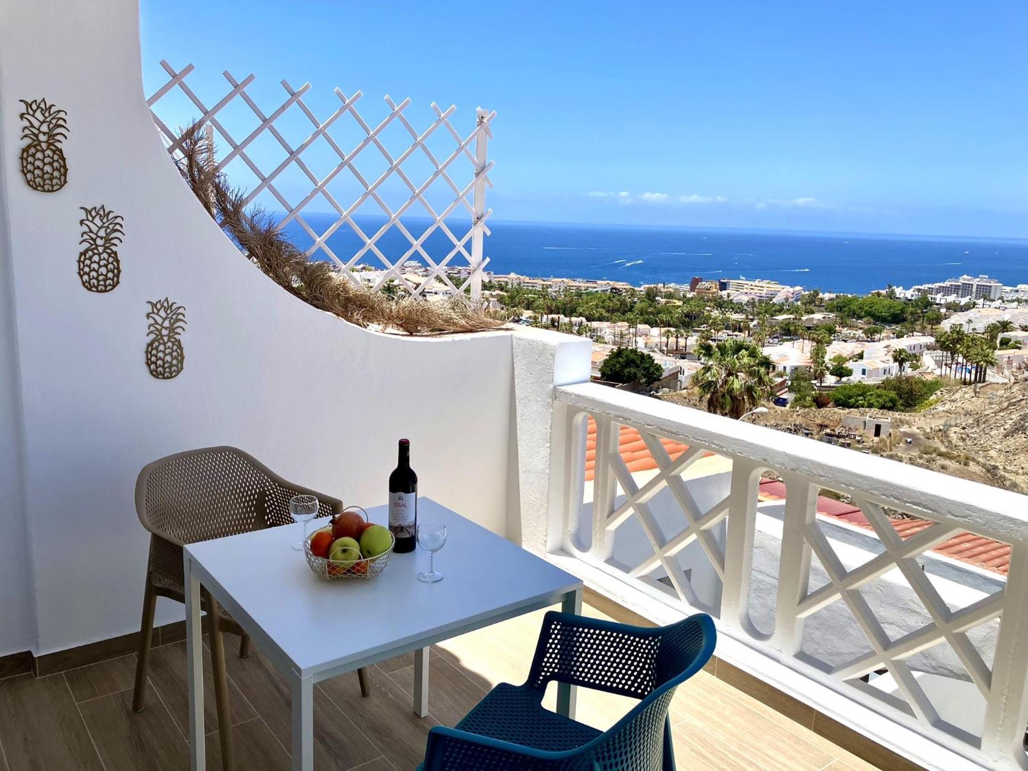 Costa Adeje - Modern Apartment With Terrace Views Of Ocean & Sunset Zewnętrze zdjęcie
