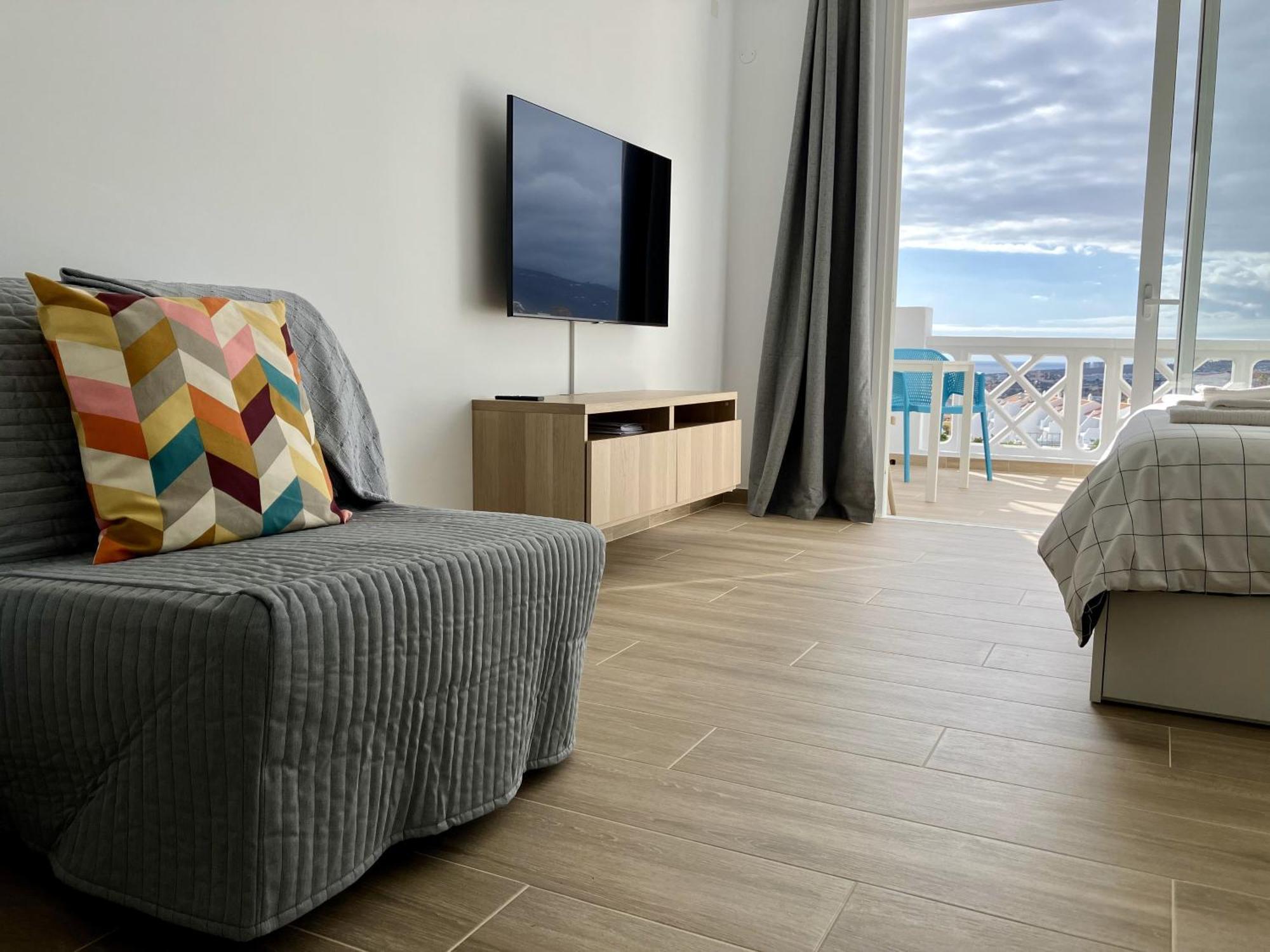 Costa Adeje - Modern Apartment With Terrace Views Of Ocean & Sunset Zewnętrze zdjęcie